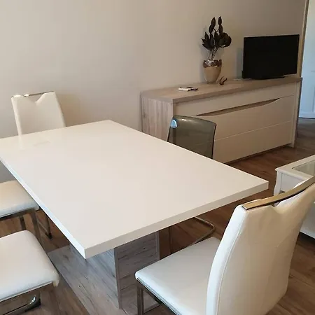 T3 Pour 4-6 Personnes Apartment *